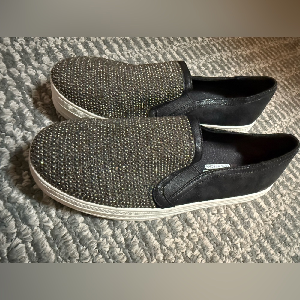 Skechers Black Sneakers